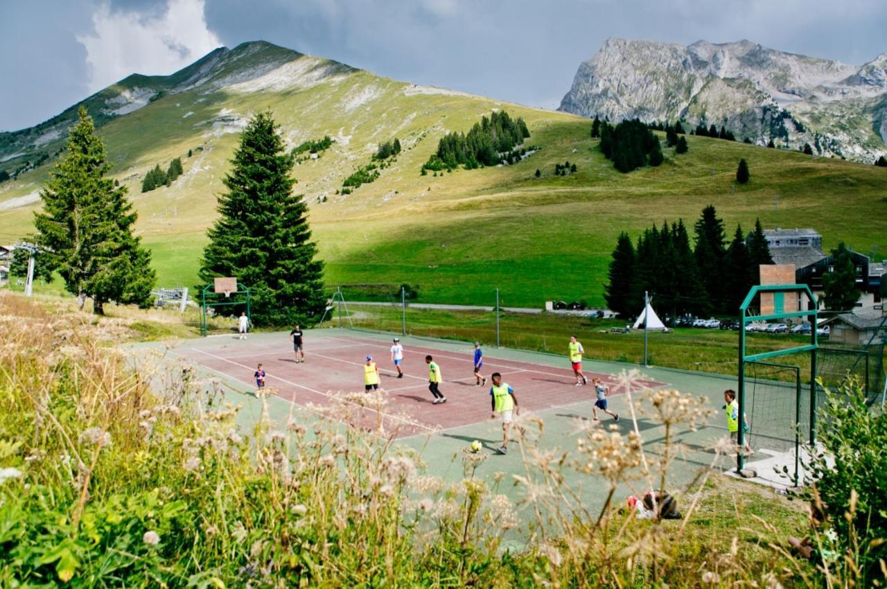Appartement Au Coeur Des Aravis Манигод Екстериор снимка